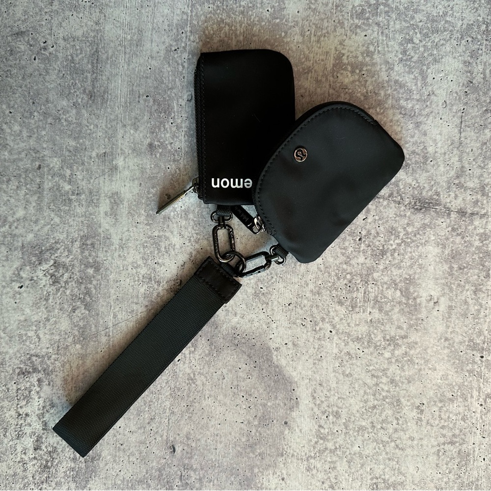 Lululemon Dual Pouch Wristlet